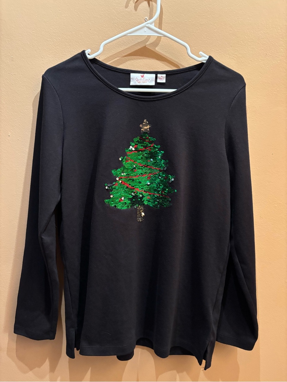 Quacker Factory reversible sequin Christmas tree knit top size medium